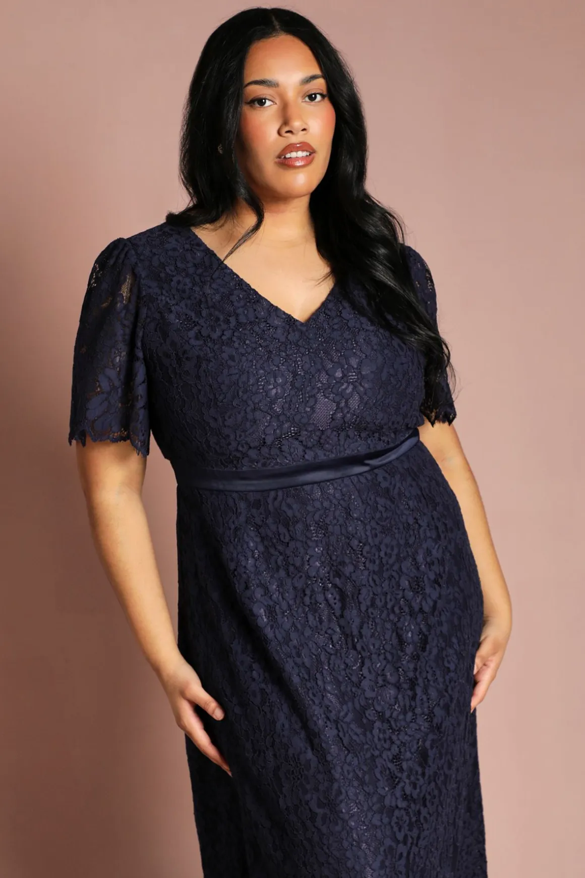 Robe Midi Grande Taille En Dentelle À Manches Papillon