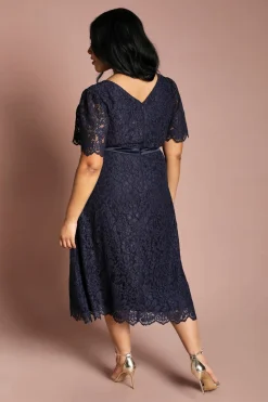 Robe Midi Grande Taille En Dentelle À Manches Papillon