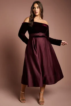 Robe Midi Grande Taille à Manches Longues Col Bardot et Jupe Évasée