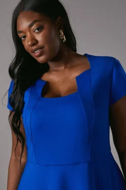 Robe Midi Grande Taille Ponte à Encolure Carrée