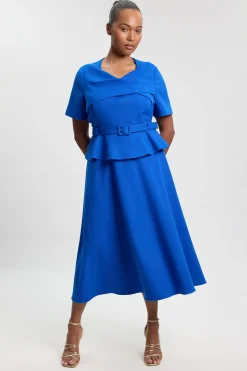 Robe Midi Grande Taille Structurée Cintrée Avec Ceinture