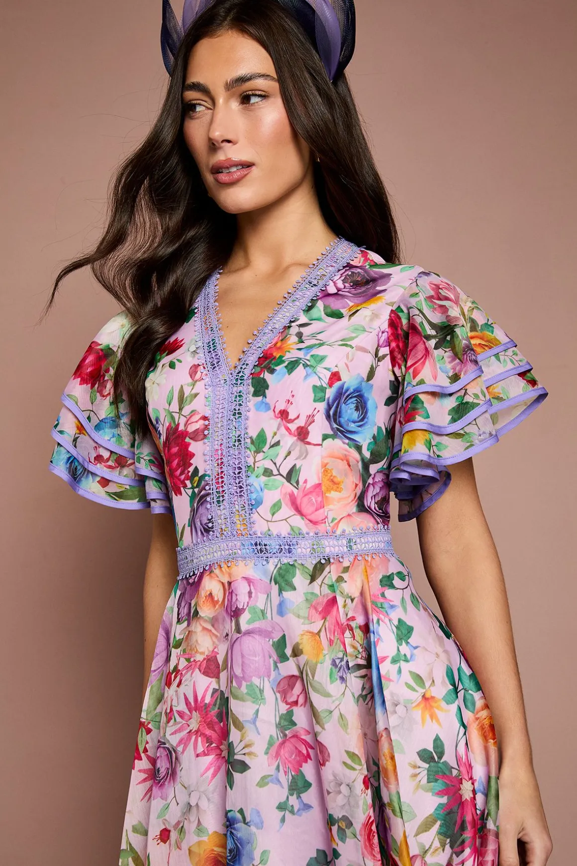 Robe Midi Imprimée Asymétrique À Épaules Structurées Lisa Tan