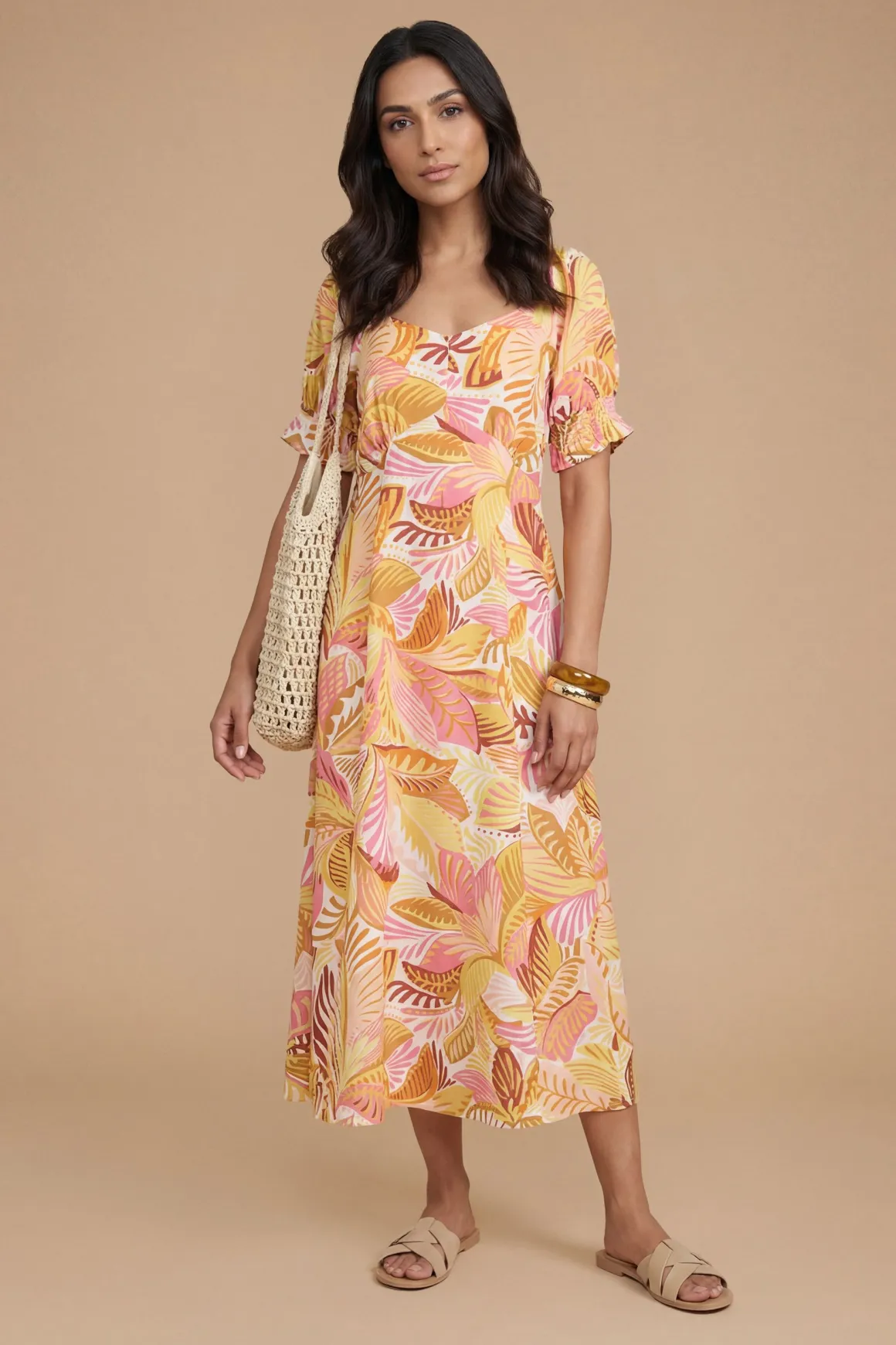 Robe Midi Imprimée À Encolure Cœur Et Manches Bouffantes