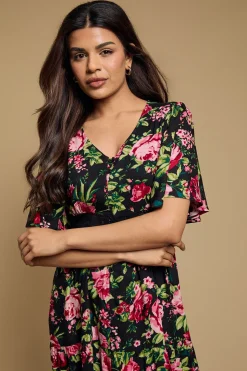 Robe Midi Imprimée À Manches Papillon Avec Détails Boutons Et Finitions Dentelle Florale Noire Petite