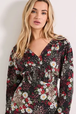 Robe Midi Imprimée Patchwork Floral à Taille Froncée avec Détails Boutons