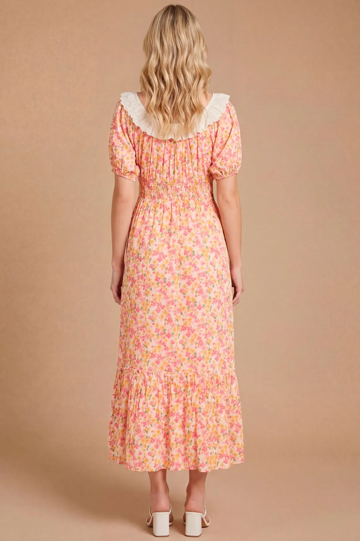 Robe Midi Imprimée À Volants Broderie Anglaise Et Ourlet Étagé