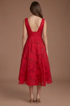 Robe Midi Jacquard À Décolleté Plongeant En V Et Jupe Ample