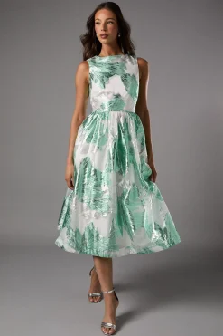 Robe Midi Jacquard Sans Manches Ajustée et Évasée