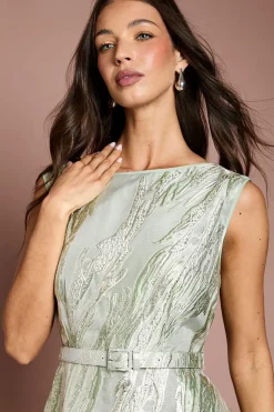 Robe Midi Jacquard Sans Manches Avec Ceinture