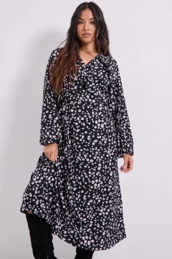 Robe Midi Jersey Petite à Pois Violets avec Couture Empire et Détails Volantés