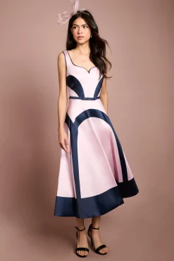Robe Midi Lisa À Jupe Ample Avec Empiècements De Couleur Taupe