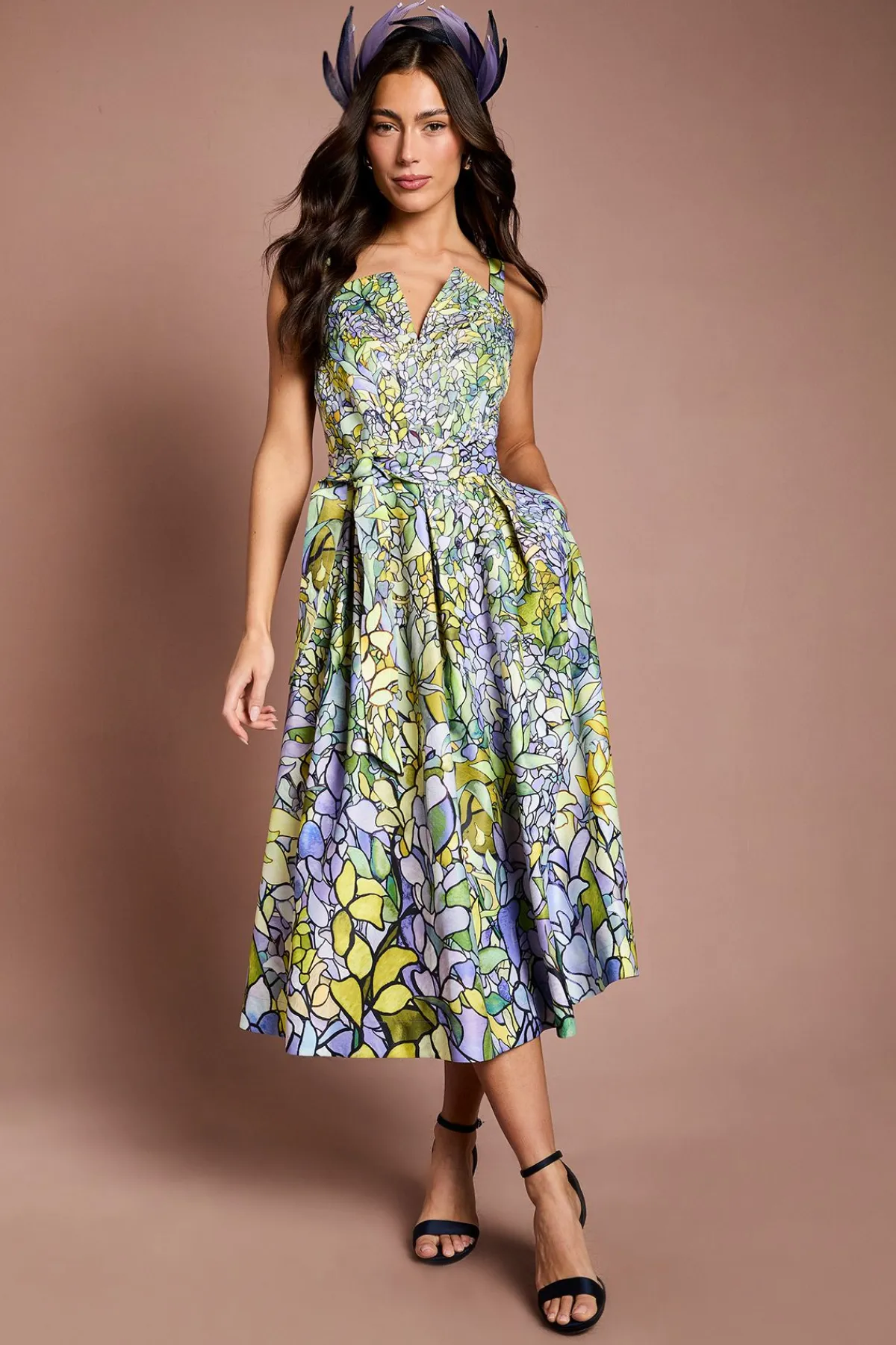 Coast Robe Midi Lisa À Jupe Ample Et Imprimé Floral Beige<Femme Robes|Robes Mi-Longues