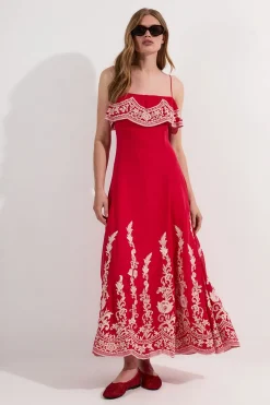 Robe midi longue à appliques brodées et fines bretelles
