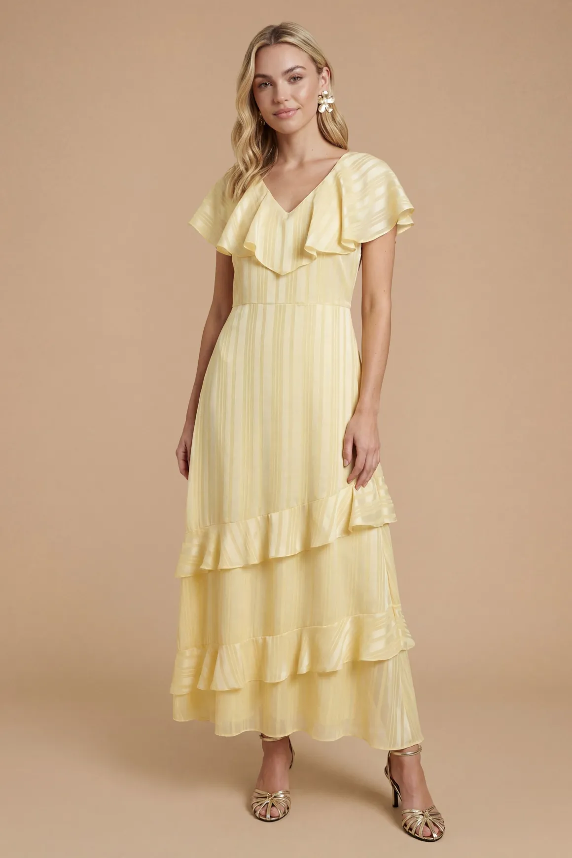 Robe Midi Luxe Dp À Volants Cape