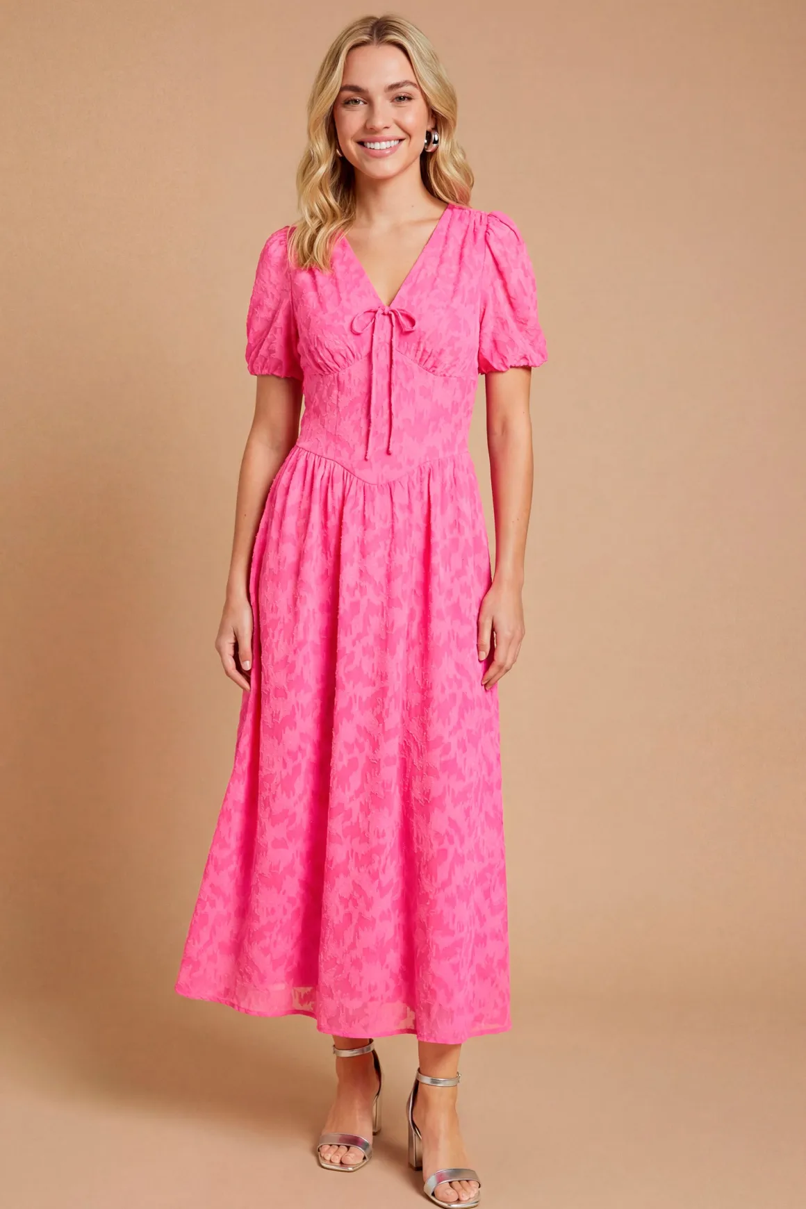 Robe Midi Luxe En Jacquard À Manches Bouffantes Dp