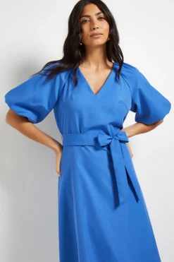Robe Midi À Manches Bouffantes Avec Finitions En Dentelle