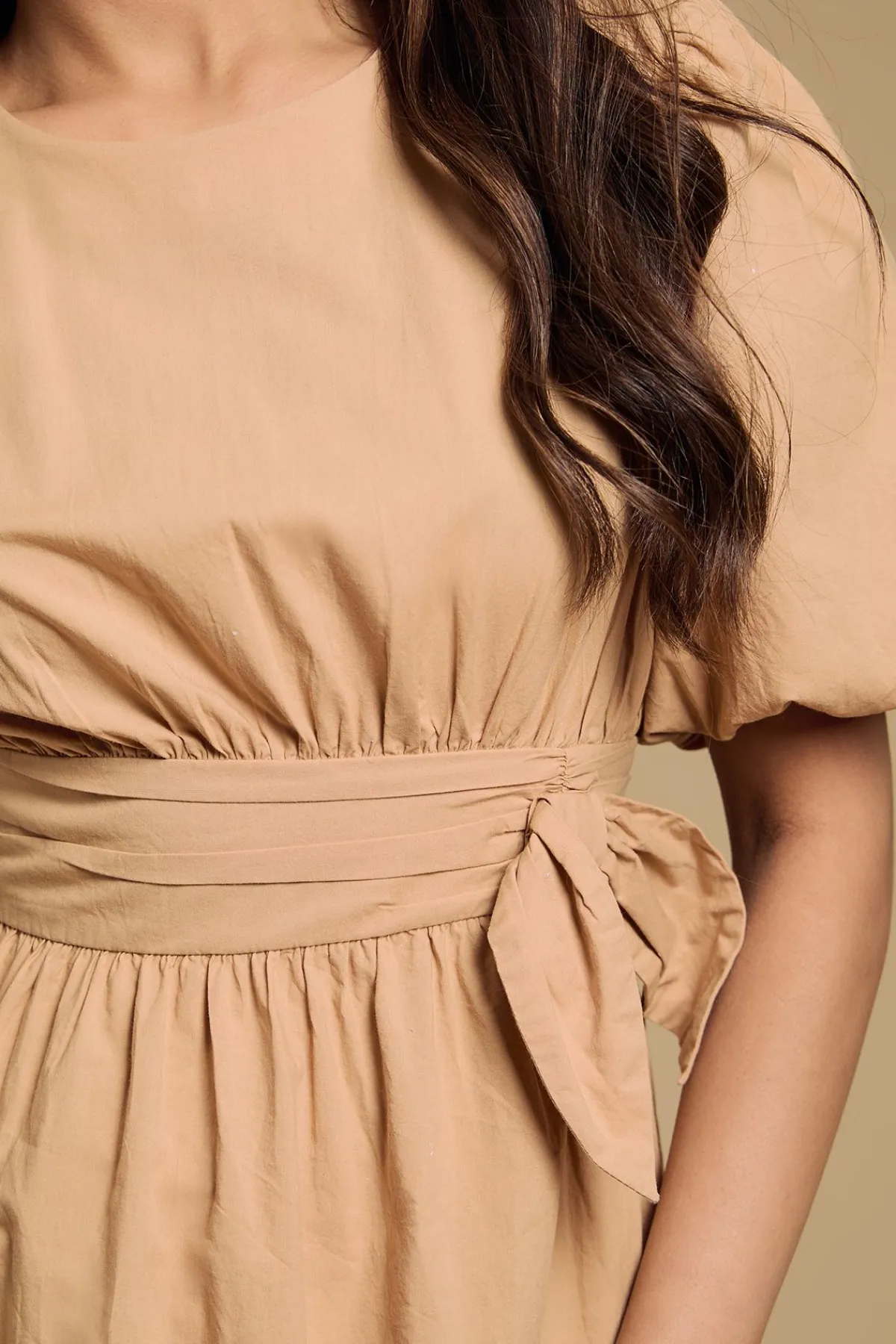 Dorothy Perkins Robe Midi À Manches Bouffantes Et Détail Nœud À La Taille Petite<Femme Robes|Robes Mi-Longues