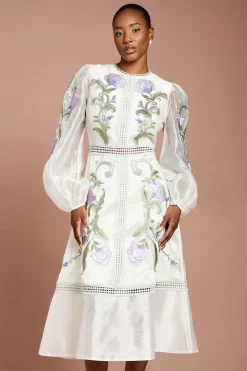 Robe Midi À Manches Bouffantes Brodée