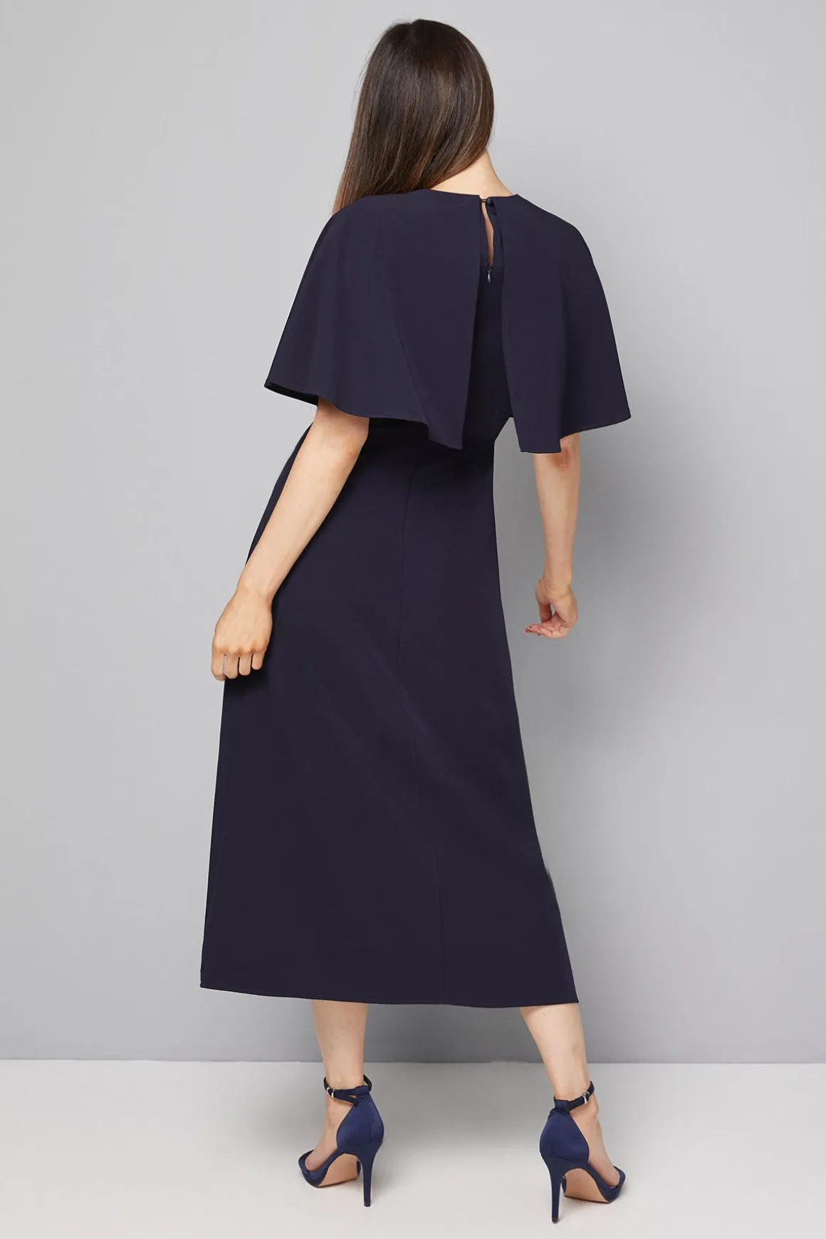 Robe Midi à Manches Cape et Détail Torsadé Devant