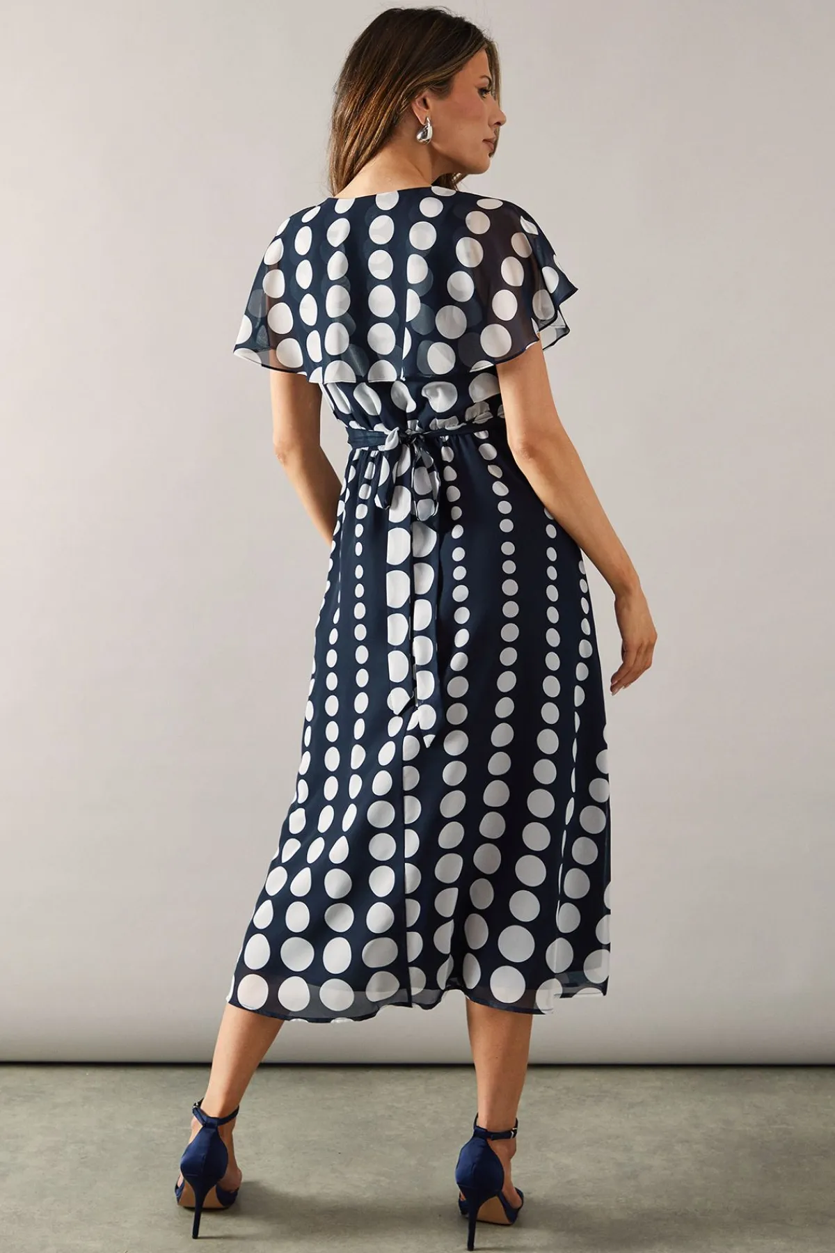 Wallis Robe Midi à Manches Cape Imprimé Pois Bordure<Femme Toutes Les Robes|Robes Mi-Longues