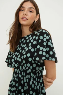 Robe Midi À Manches Courtes Avec Taille Froncée À Pois