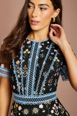 Coast Robe Midi à Manches Courtes avec Corsage Brodé et Jupe Plissée<Femme Robes Mi-Longues|Robes