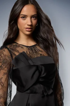Robe Midi à Manches en Dentelle et Nœud Frontal