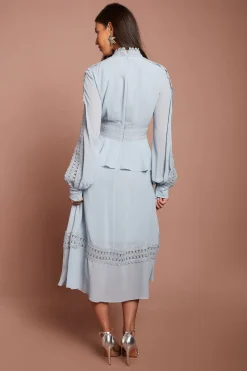 Robe Midi À Manches Longues Avec Détails De Bordure En Dentelle