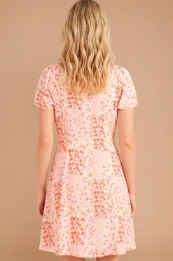 Robe Midi À Manches Papillon Avec Détails De Coutures