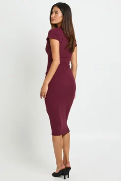 Robe Midi Moulante À Manches Courtes Et Décolleté V Profond En Jersey Supersoft