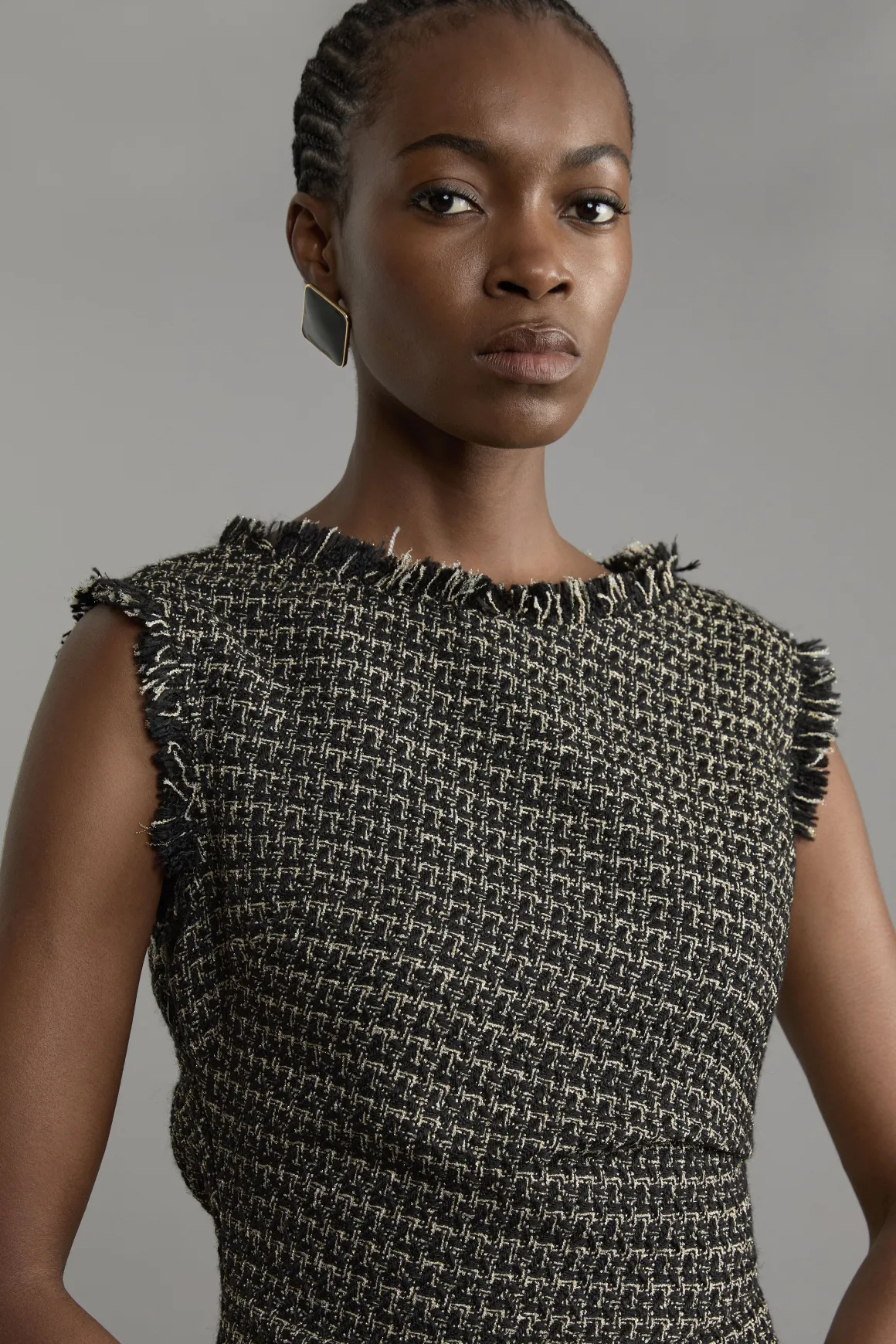 Robe midi métallisée en bouclé, ajustée et froncée