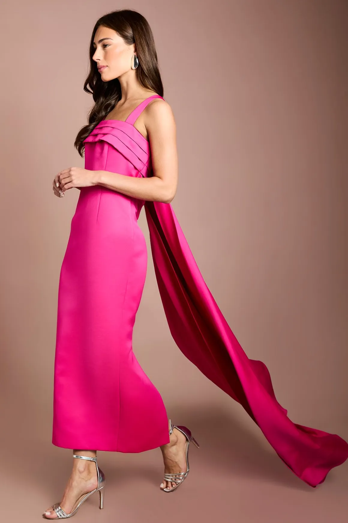 Robe Midi Muse À Bretelles En Satin Avec Détail Drapé