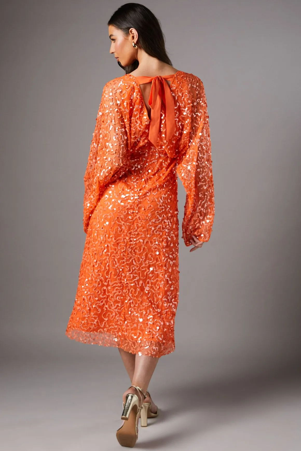 Robe Midi à Paillettes avec Manches Chauve-souris