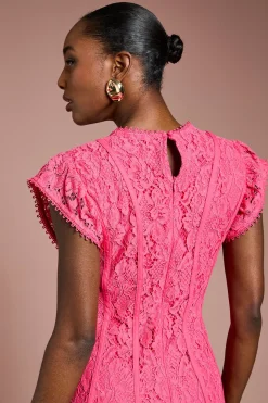 Robe Midi à Panneaux de Dentelle