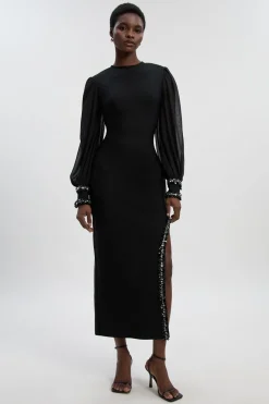 Robe Midi Petite Ajustée avec Manches en Mousseline et Détails Brodés