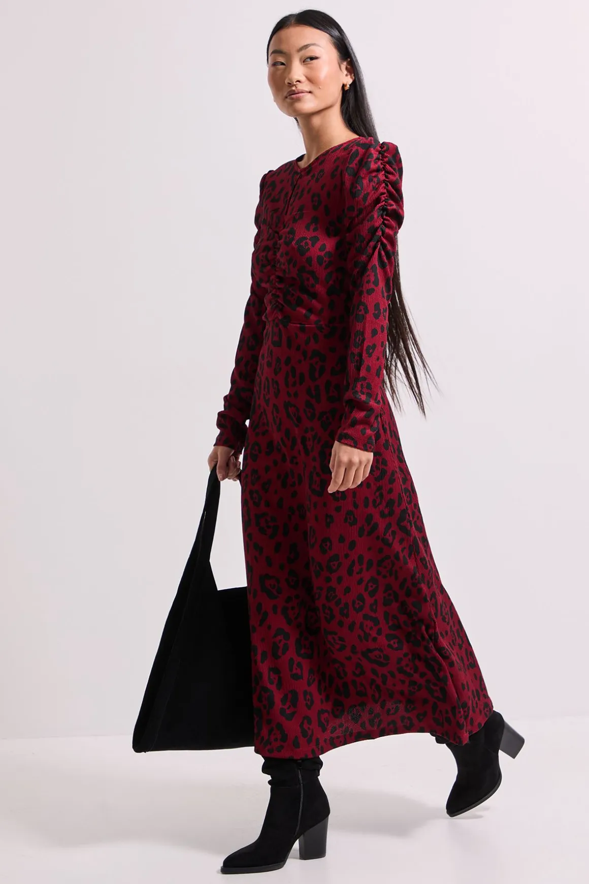 Robe Midi Petite Berry Léopard avec Détail Trou de Serrure