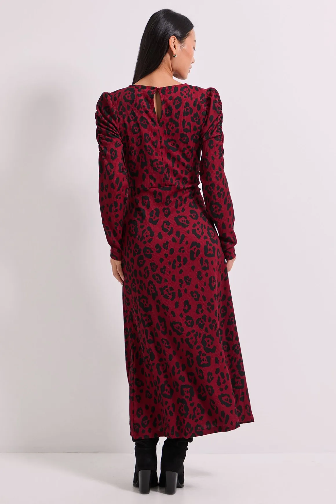 Robe Midi Petite Berry Léopard avec Détail Trou de Serrure