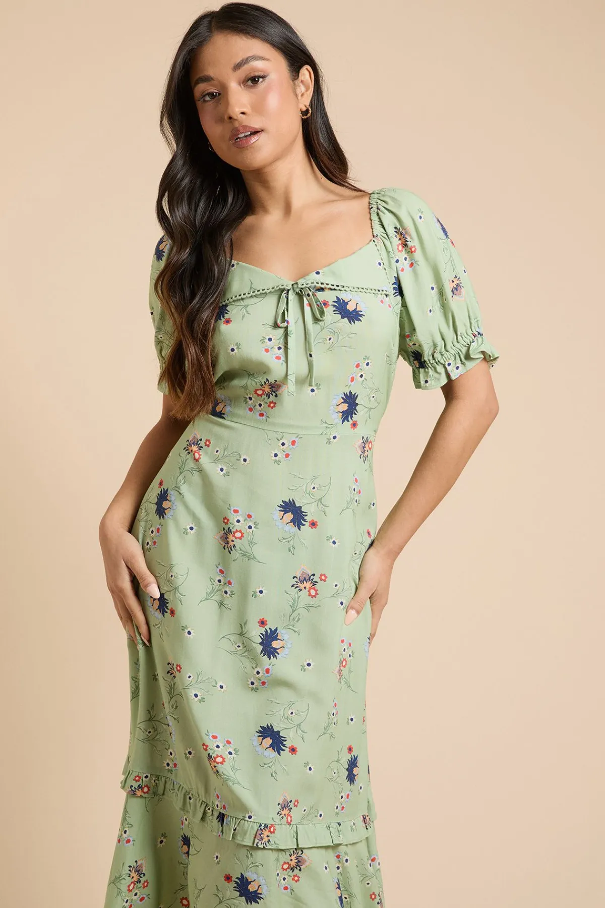 Dorothy Perkins Robe Midi Petite À Col Orné De Dentelle<Femme Toutes Les Robes|Robes Mi-Longues