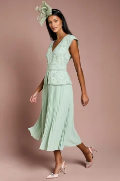 Robe Midi Petite à Décolleté en V avec Corsage en Dentelle et Basque