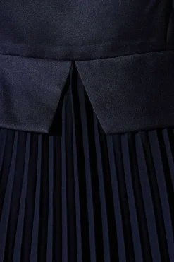 Robe Midi Petite à Encolure Carrée