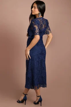 Robe Midi Petite En Dentelle Avec Ceinture Nœud