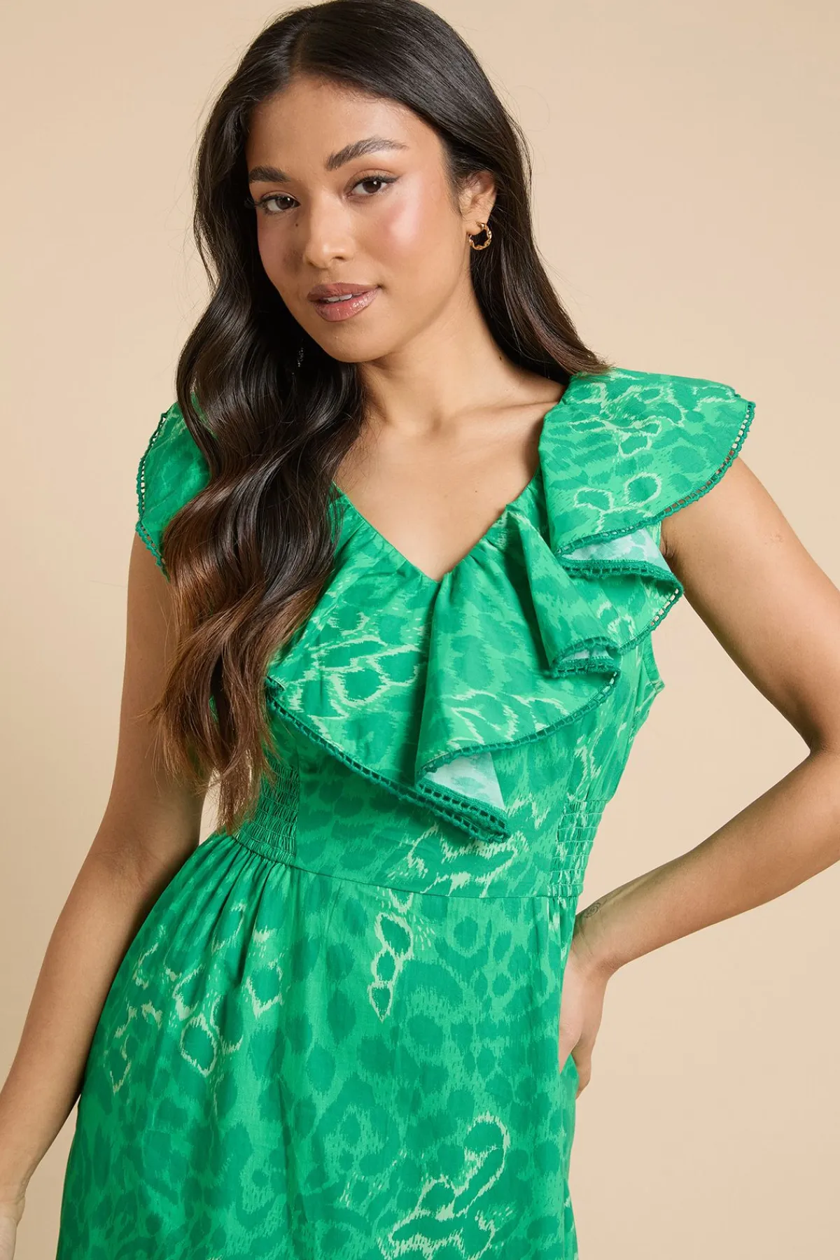 Dorothy Perkins Robe Midi Petite À Imprimé Avec Détails En Dentelle Et Col À Volants<Femme Robes Mi-Longues|Satin Et Dentelle
