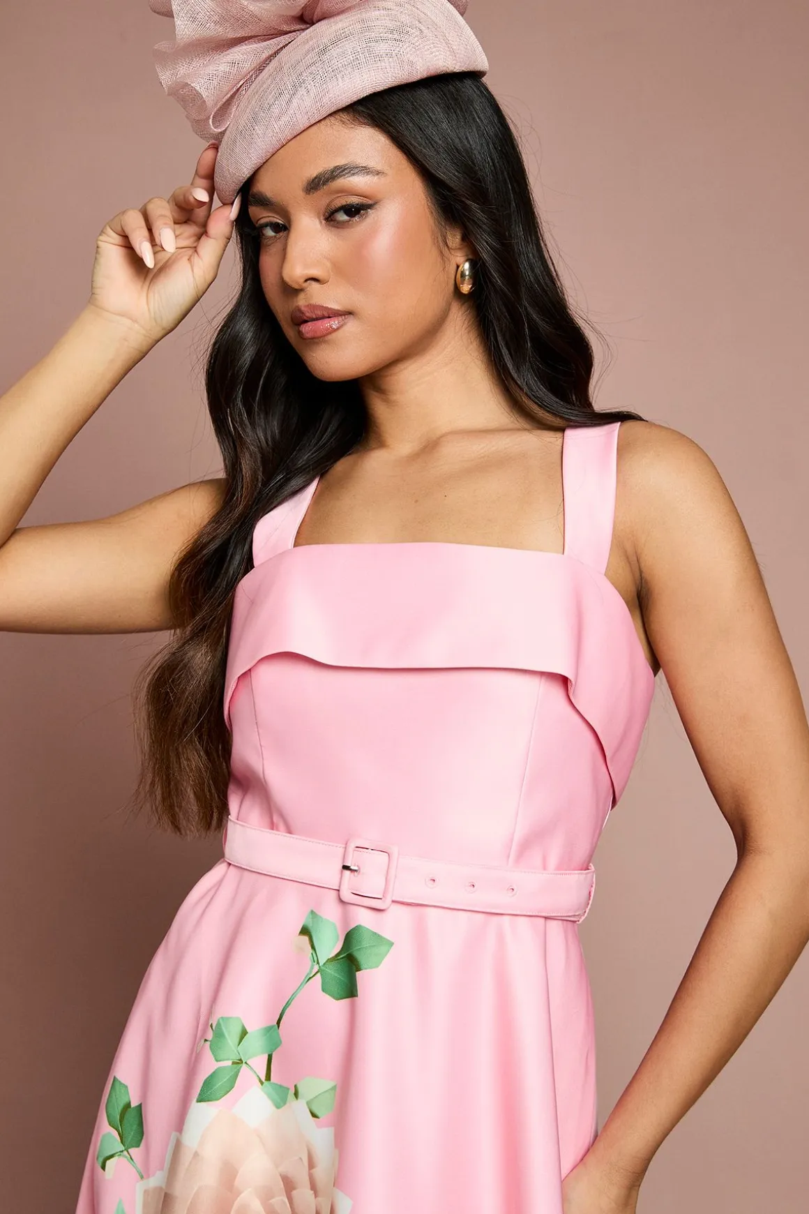 Robe Midi Petite Lisa Beige À Imprimé Floral Positionné Avec Ceinture