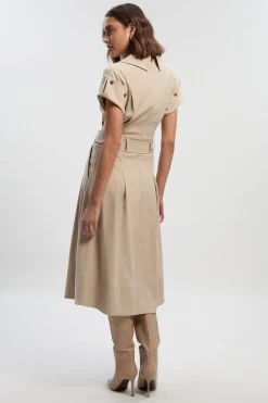 KarenMillen Robe Midi Plissée Ajustée avec Détails Boutons Raffinée<Femme Tailleurs|Toutes Les Robes