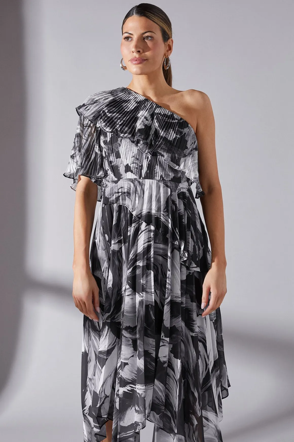 ROBE MIDI PLISSÉE ASYMÉTRIQUE IMPRIMÉE