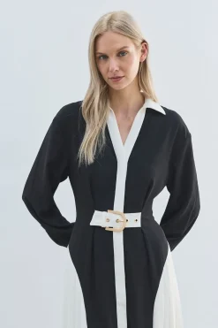 Robe Midi Plissée à Ceinture en Crêpe Tailleur avec Blocs de Couleur