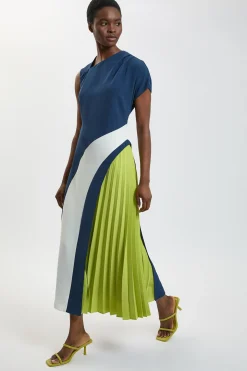 Robe Midi Plissée À Col Montant Et Blocs De Couleur Ajustée Douce Petite