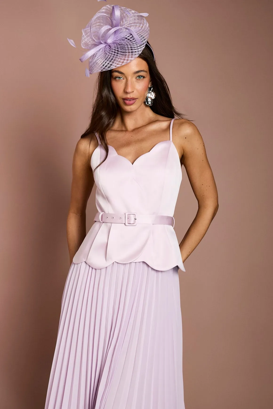 Robe Midi Plissée À Détail Festonné