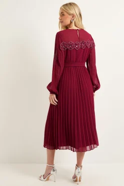Wallis Robe Midi Plissée à Finitions Florales Petite Taille<Femme Robes Mi-Longues|Robes À Manches Longues
