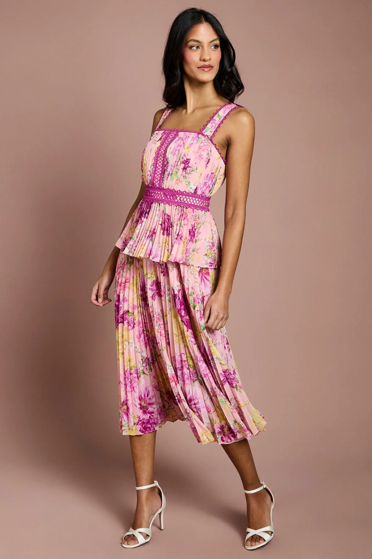 Coast Robe Midi Plissée Imprimée Avec Finitions En Dentelle Petite<Femme Toutes Les Robes|Robes Mi-Longues